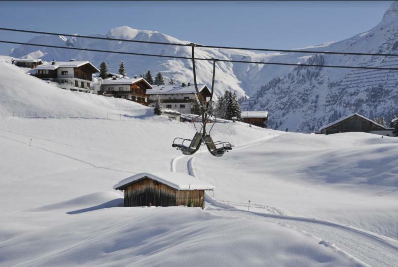 Bed and Breakfast Burgi'S - Adults Only Lech am Arlberg Exterior foto